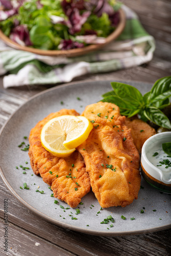 Obraz na płótnie Original weiner schnitzel w salonie