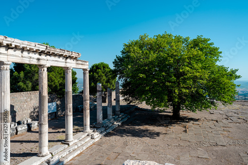 Fototapeta Naklejka Na Ścianę i Meble -  Ancient city of Pergamon (Bergama) located in izmir city of Turkey, ancient Greek civilization, archaeological site in turkey