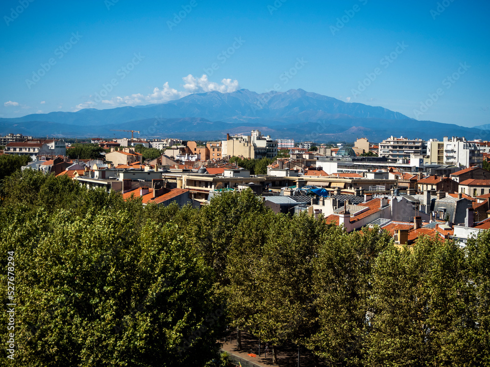 imagen de la ciudad de Perpignan des de las alturas 