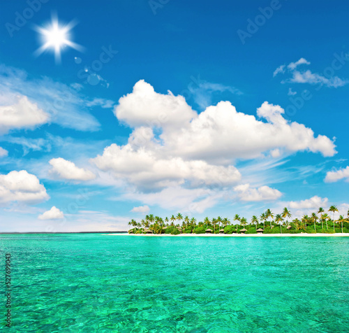 Fototapeta Naklejka Na Ścianę i Meble -  Landscape tropical island beach Maldives