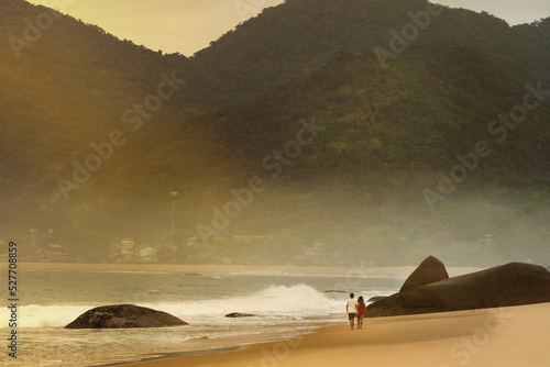 Mountains e sea