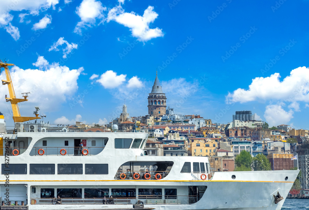 Fototapeta premium Bosphorus strait in Istanbul, Bosporus tour boats and views of Istanbul mosques and historic center.