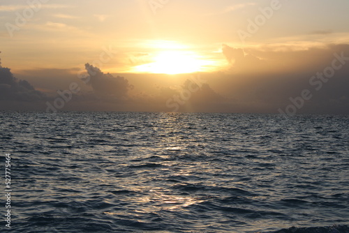 Tramonto alle Maldive