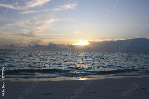 Tramonto alle Maldive