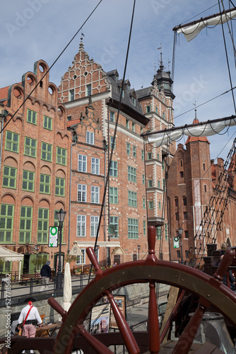 Pirate-Ship Tour-Boat