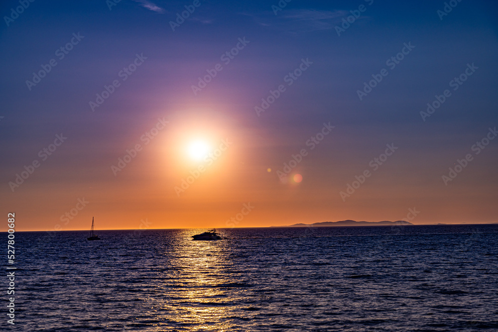 Obraz premium wunderschöner Sonnenuntergang 