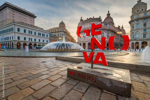 Фотография Genoa, Italy Plaza at Dawn