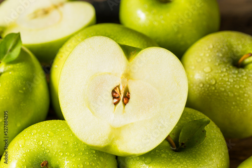 Leinwand Poster Raw Organic Green Granny Smith Apples