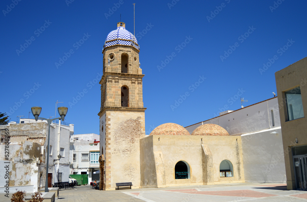 Merced Platz und Merced Turm in Rota, Provinz Cadiz, Spanien Merced Platz und Merced Turm in Rota, Provinz Cadiz, Spanien