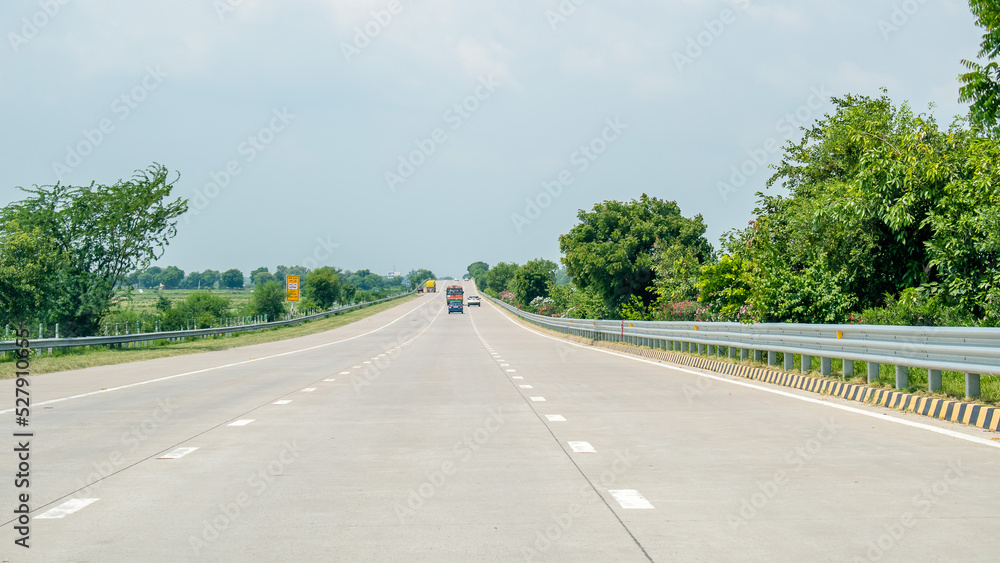 Yamuna expressway, Delhi Agra expressway, Uttar Pradesh, India