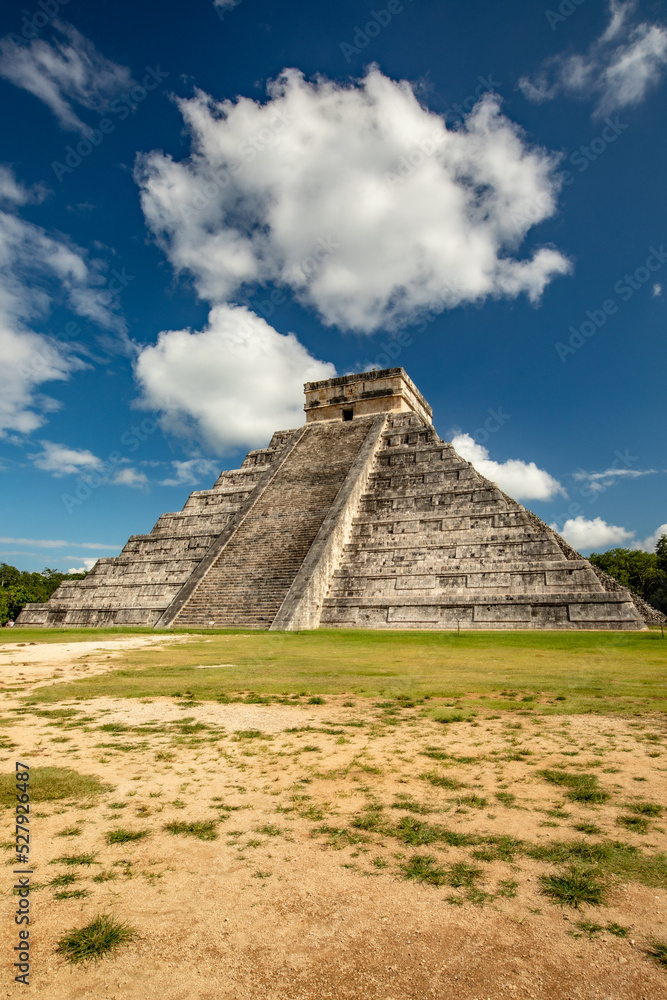 Chicken Itza Pyramid