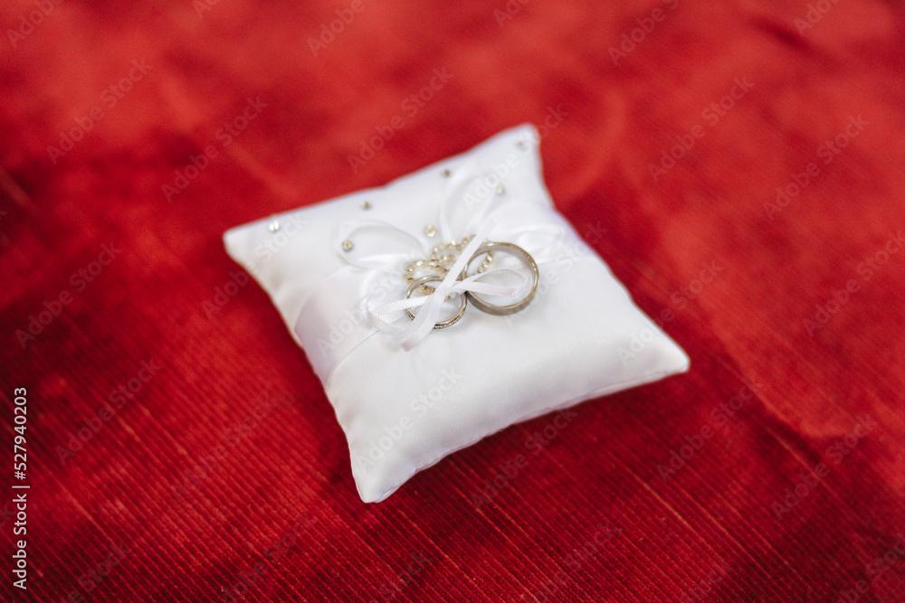 Beautiful wedding rings Beautiful wedding rings