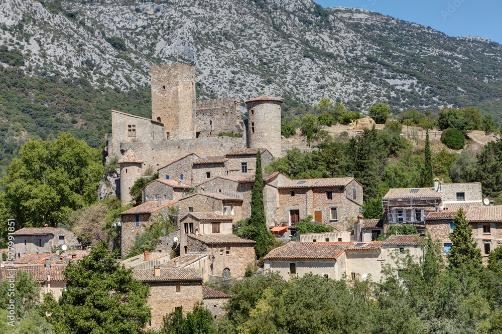 Vue du village de Saint-Jean de Buèges dans le département de l'Hérault en région Occitanie