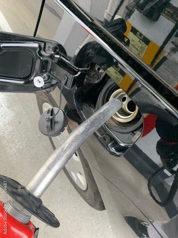 ガソリンスタンド給油 ガソリンスタンド給油