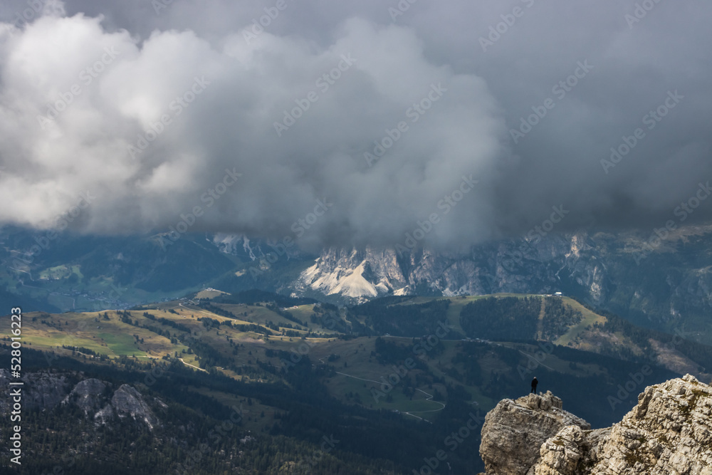 Mountain trail Lagazuoi in Dolomites Mountain trail Lagazuoi in Dolomites