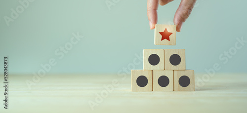 Quadro em tela Differentiation strategy concept