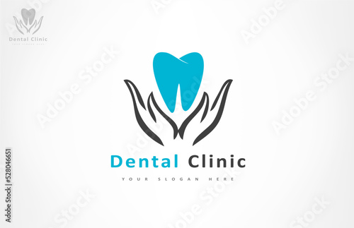 Tooth logo vector. Dental clinic. Dentistry design. 