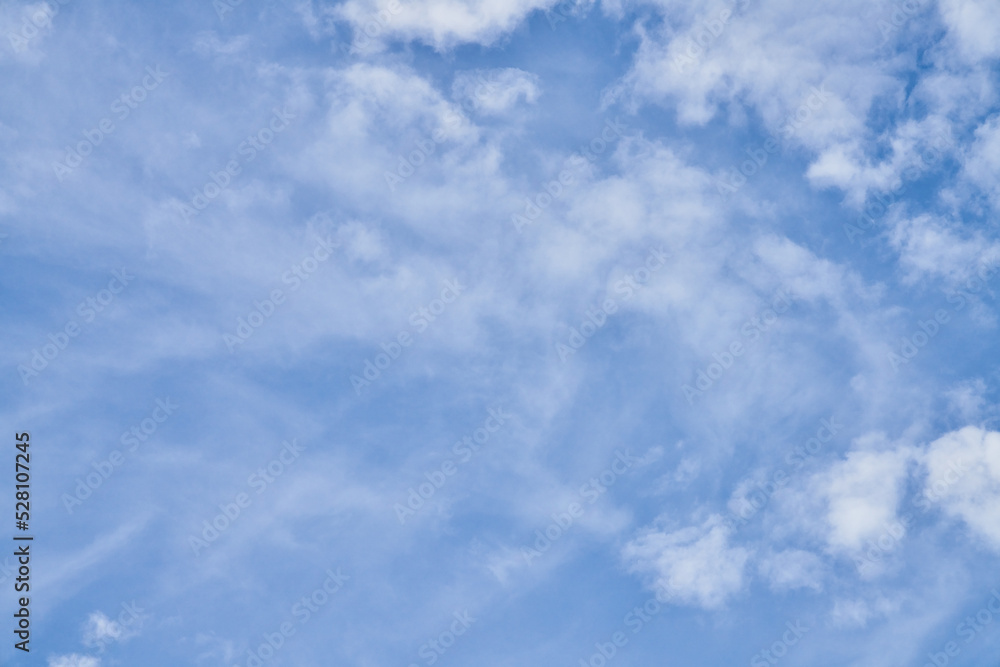 Fototapeta premium Beatiful blue sky with clouds on a sunny day