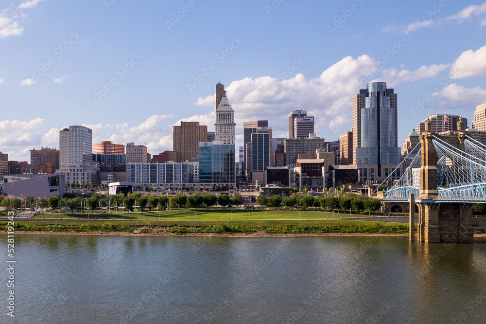 Cincinnati, Ohio, USA.  View of the city skyline from across the Ohio River.