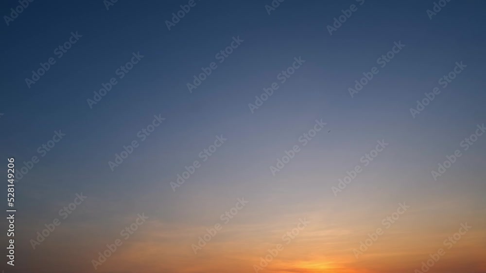 4K sky time lapse, beautiful background, sky timelapse of horizon. colorful sky and clouds.
4K sky time lapse, beautiful background, sky timelapse of horizon. colorful sky and clouds.