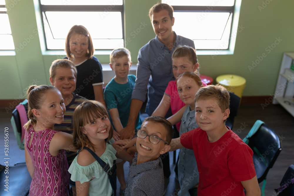 Group of elementary school kids sitting in a circle Group of elementary school kids sitting in a circle