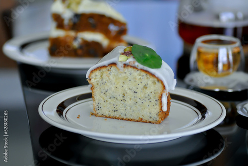 lemon cheese cake ,cheese cake or lemoncake with sesame and sugar glaze