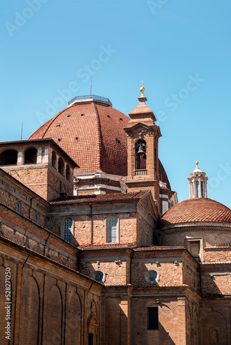 Basilica di San Lorenzo, Ba...