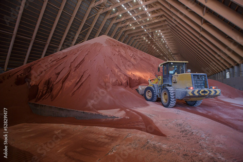 Tableau sur toile Storehouse of potash fertilizer plant production.