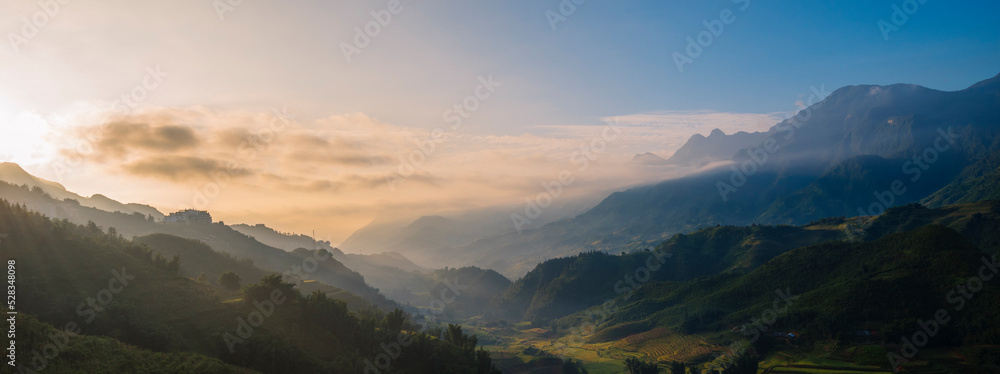 Fototapeta premium Banner Beautiful landscape mountain green field grass meadow white cloud blue sky on sunny day. panoramic Majestic green scenery big mountain hill cloudscape valley panorama view greenery countryside