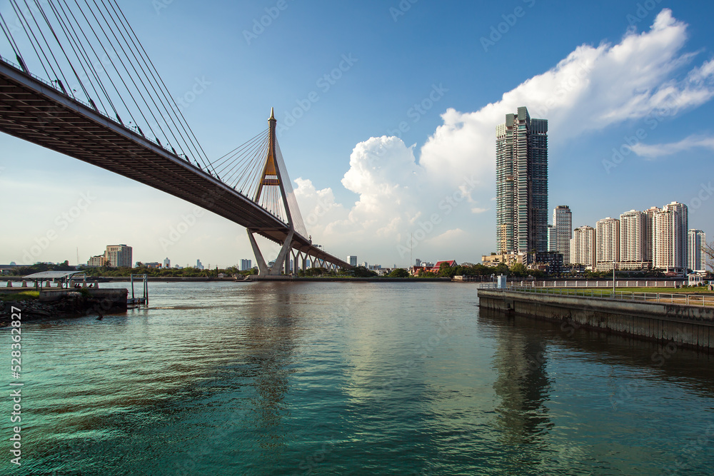 Fototapeta premium Bangkok Transportation with Modern Business Building along the river (Thailand)