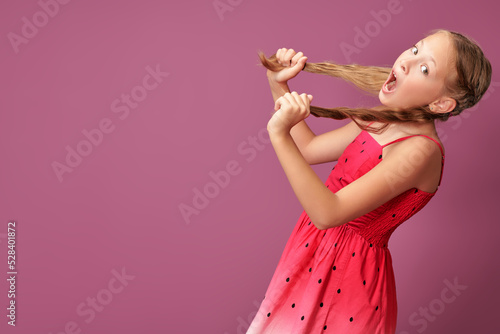 Photos shouting girl with pigtails