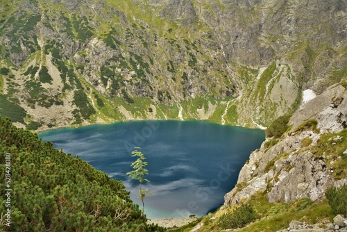 Fototapeta Naklejka Na Ścianę i Meble -  Czarny staw nad Morskim Okiem