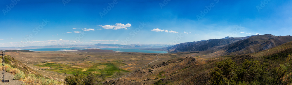 Mono Lake valley Panoramic Sierra Nevada California