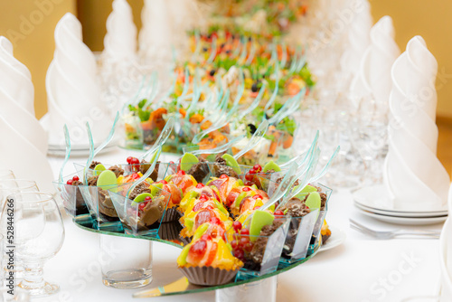 Foto A sumptuously served buffet