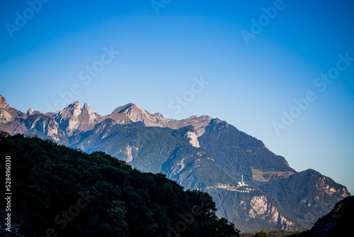 Fototapeta Naklejka Na Ścianę i Meble -  Les Alpes Suisse