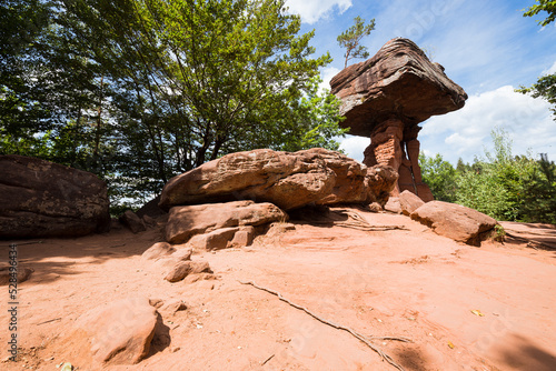 Teufelstisch Sandstein Felsen Naturdenkmal im Pfälzerwald in Rheinland Pfalz in Deutschland photo