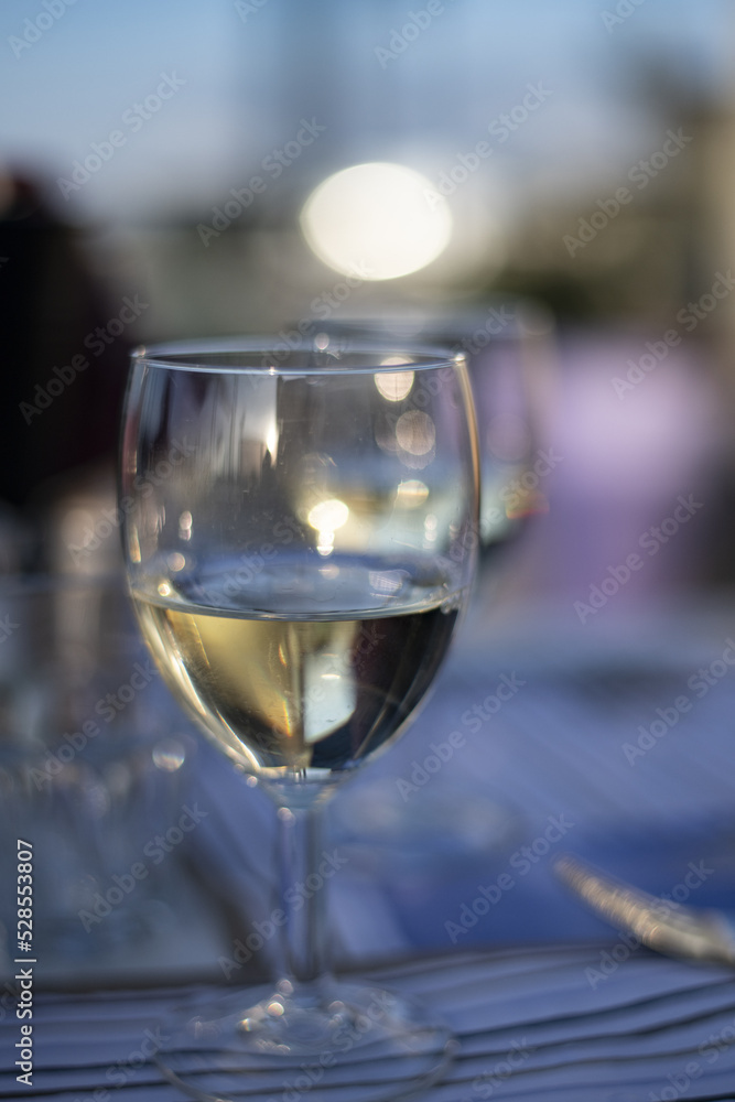 Obraz premium Le vin blanc