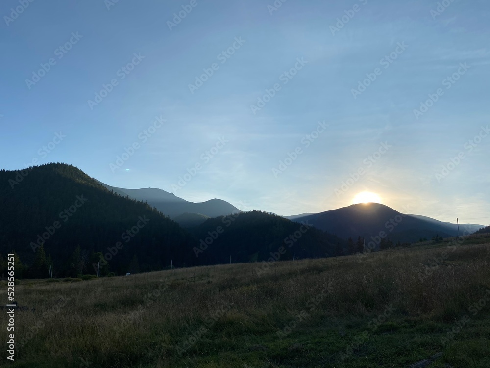 Fototapeta premium mountains in the morning