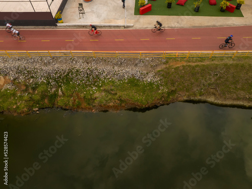 Foto aérea da ciclovia da marginal Pinheiros em São Paulo photo
