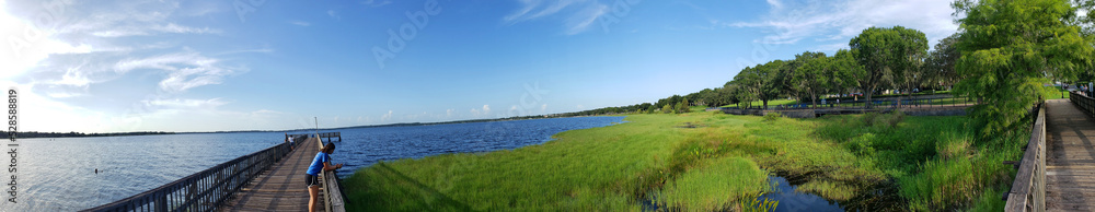 View of Lake Minneola during a summer day, Clermont, Florida