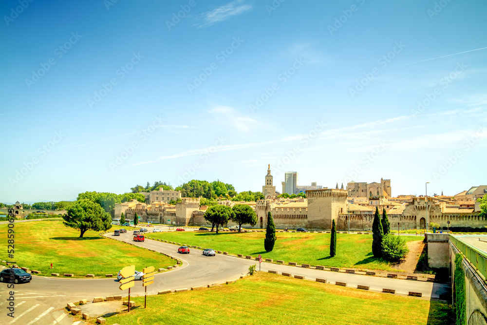 Fototapeta premium Blick auf Avignon, Frankreich 