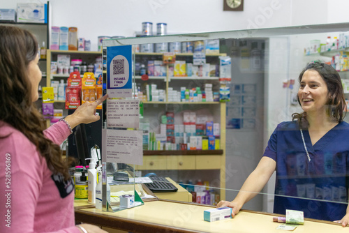 Realizar pago con Codigo QR en farmacia