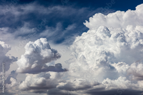 Canvas Print Closeup of Billowy cumulus clouds