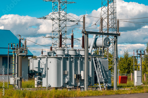 Maintenance Power Transformer in High Voltage Electrical Substation