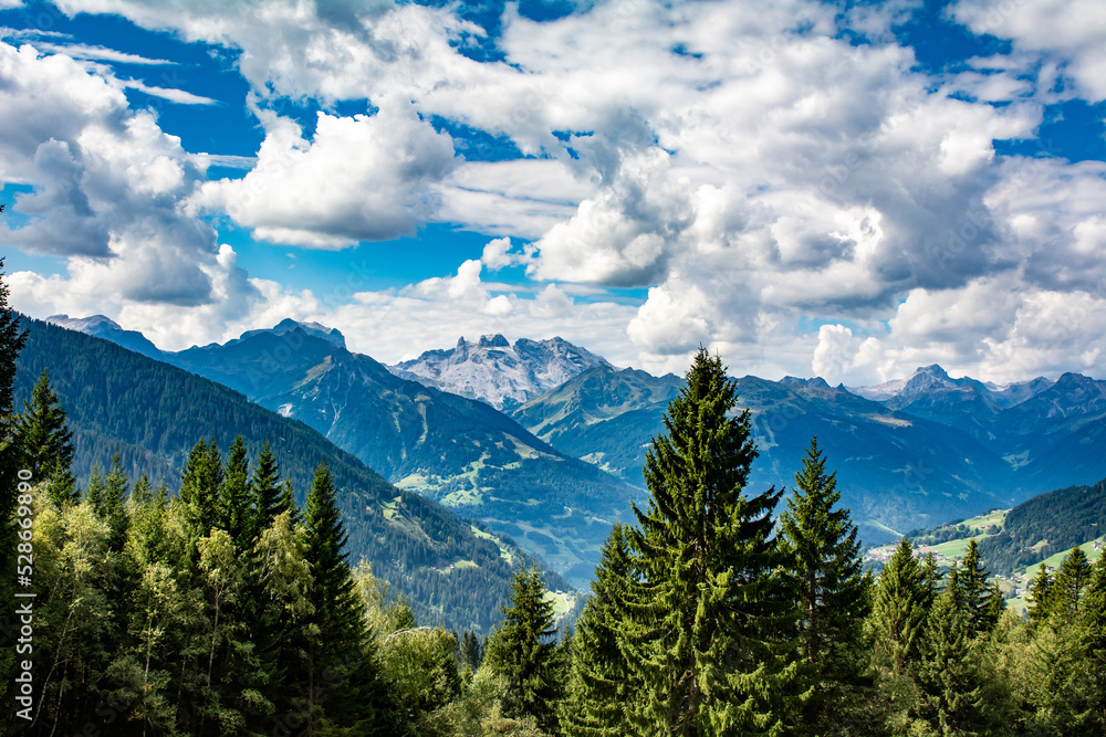 Fototapeta premium Landschaft / Berge
