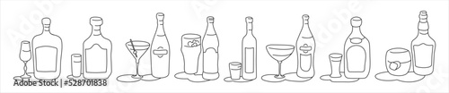 Liquor rum martini beer vodka vermouth tequila whiskey bottle and glass outline icon on white background. Black white cartoon sketch graphic design. Doodle style. Hand drawn image. Party drinks