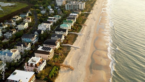 Fotografie Living on the beach by the ocean in beach houses and vacation rental property