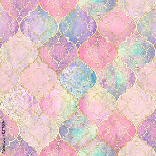 Vintage decorative moroccan seamless pattern with golden lines