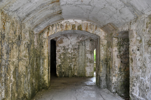 Batterie, Predil, Predilsattel, Fort, Werk, Festung, Weltkrieg, Verteidigung, Ruine, Kasermatte, Gefechtsstand, Beton, Gang, verlassen, Lost Place, Urban Exploring, Wachposten, Überwachungsraum, einge