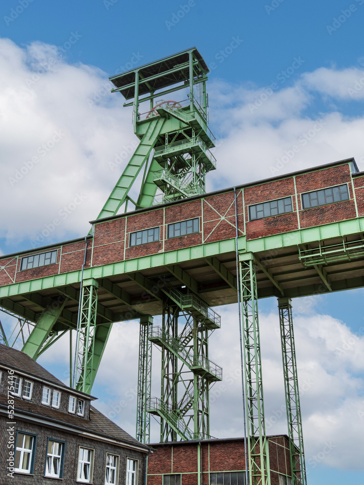 Förderturm der Grube Georg bei Willroth, ehemaliges Eisenerzbergwerk Förderturm der Grube Georg bei Willroth, ehemaliges Eisenerzbergwerk